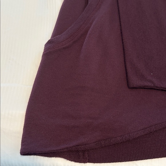 Athleta Cozy Soft Pranayama Wrap Light Cabernet Womens Size Medium‎ - Picture 8 of 12